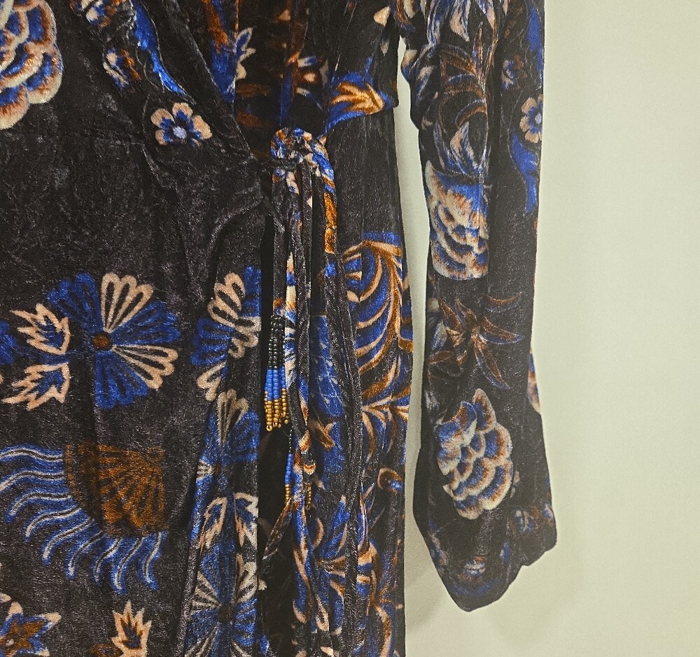 FARM Rio Black Velvet Wrap Dress with Blue & Cream Floral Print - Picture 5 of 6